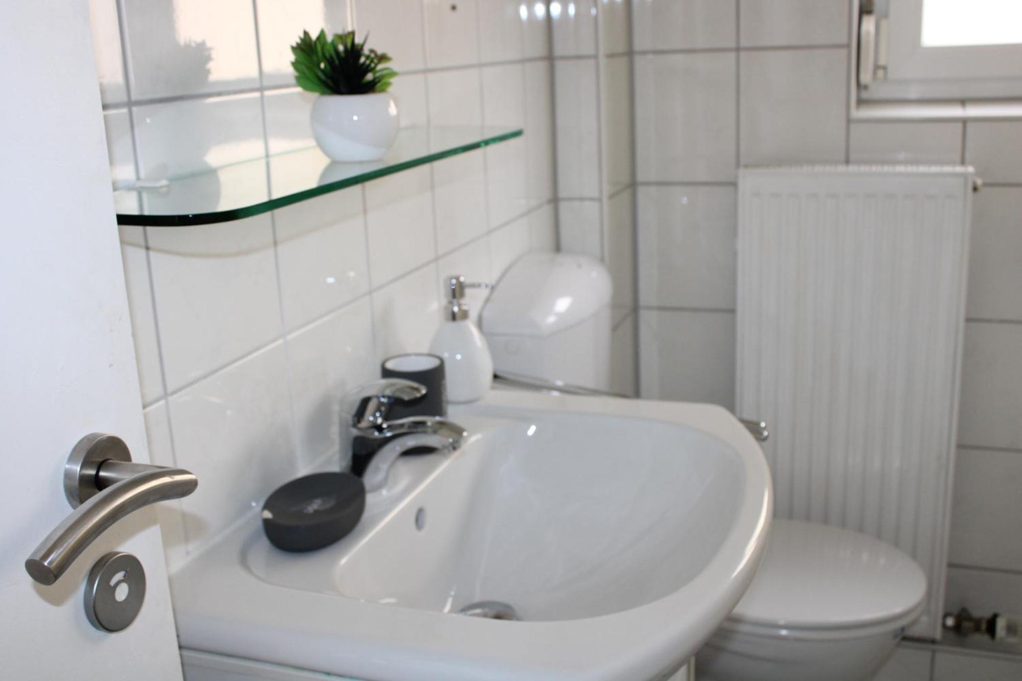 Ruhiges & Schickes 4 Zi-Apartment Heilbronn Buitenkant foto